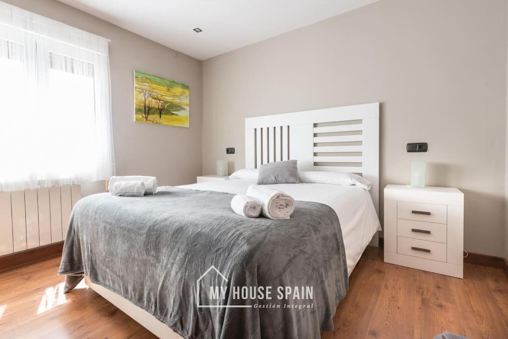 Myhousespain - Piso En Cimadevilla Junto Al Mar Gijon Exterior photo